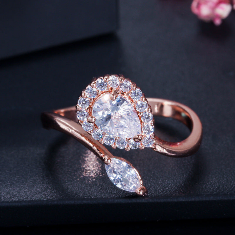 Adjustable diamond ring